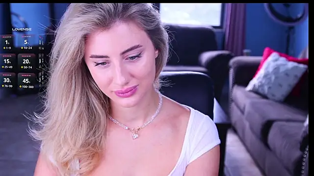 Naughty-Kitty1 online show from September 10, 9:15 pm