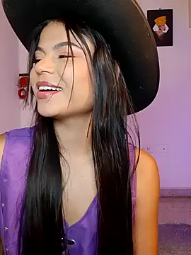 Cleo hills online show from March 26, 1:35 pm