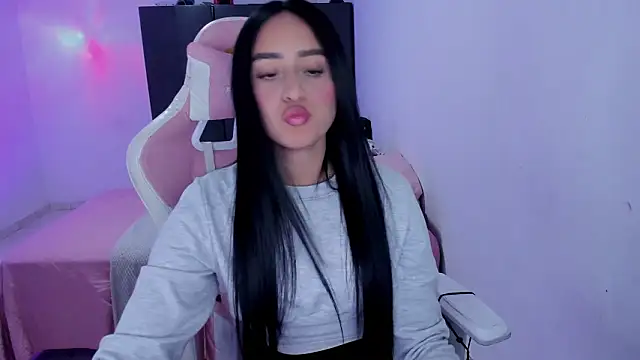 Tinylottie online show from March 10, 8:13 pm