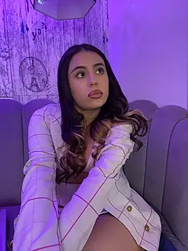 AbyThompson online show from January 6, 5:49 pm