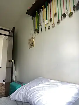 AbyThompson online show from March 29, 7:57 pm