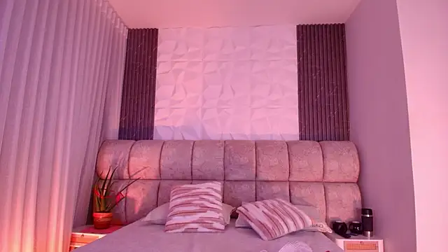 Godess Scarlett77 online show from February 26, 3:27 am