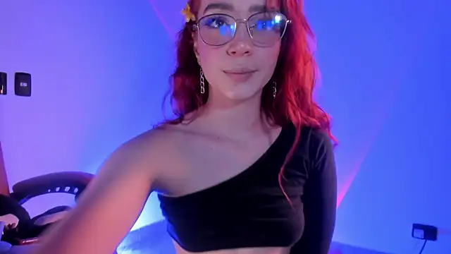 sweeet peach online show from November 15, 5:30 am