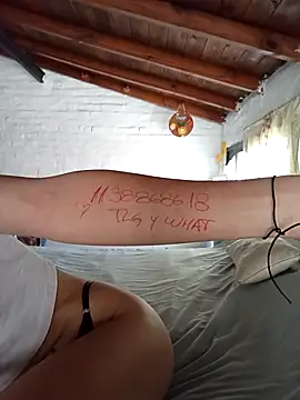 Viudanegraa online show from November 3, 11:47 am