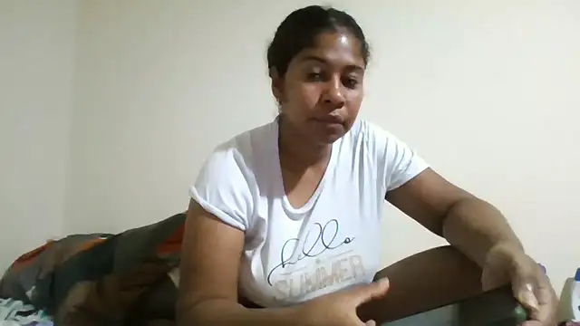 Ivon-09 online show from April 1, 2:36 pm