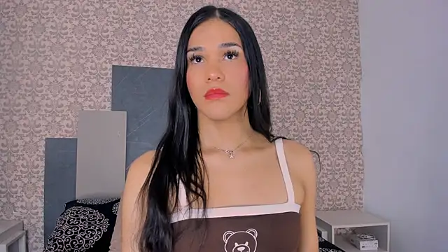 Isa Little Star online show from October 15, 3:36 pm