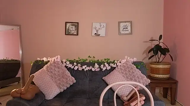 mei sweetcat online show from October 5, 12:21 pm