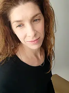 YourSuperModel online show from October 12, 7:55 am