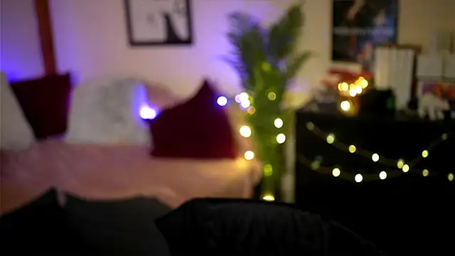 Bellis Perenis online show from November 1, 9:57 am