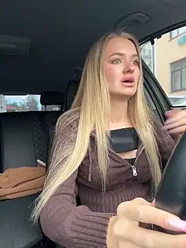 Devill Angel  online show from April 23, 10:01 am