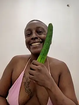 mamakarma1403 online show from June 2, 1:06 am