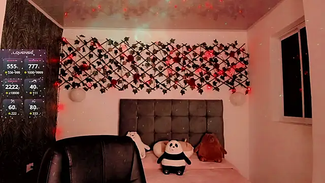 Lilith Miller21 online show from September 15, 9:33 pm