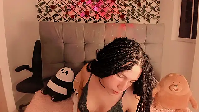 Lilith Miller21 online show from October 17, 9:18 pm