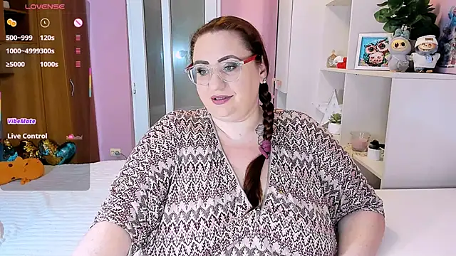 lovely adelle online show from November 27, 1:47 pm