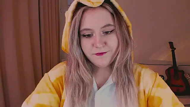 Diana Flower online show from December 2, 9:32 am