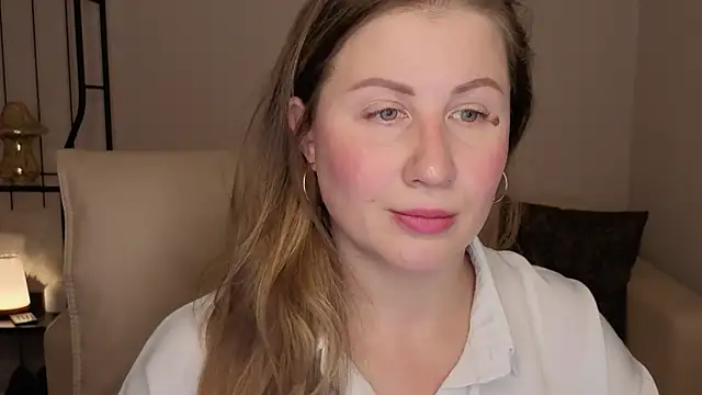 Helens love online show from October 9, 2:15 am