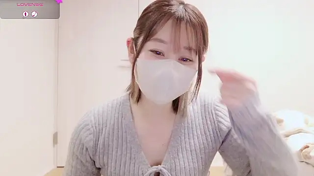 Mamu Mamu  online show from November 18, 12:39 pm