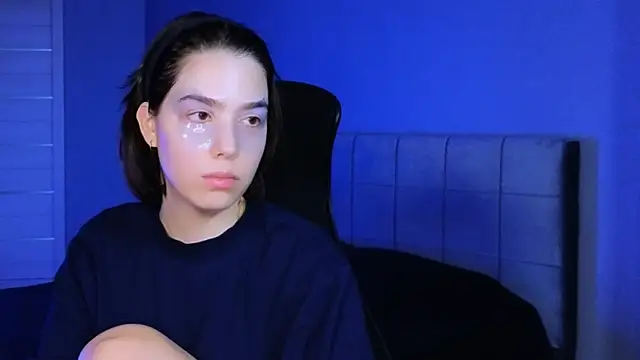 Stacy Gonzales  online show from September 13, 10:23 am