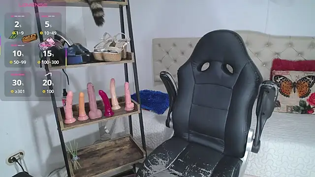 cristal horny19 online show from October 23, 11:33 pm