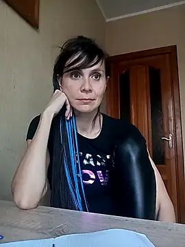 Francenia lolis online show from September 18, 3:21 pm