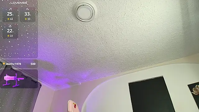 valery yepes online show from October 9, 1:15 pm