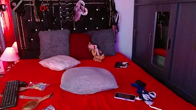 SamaraMartinez online show from March 19, 7:40 pm