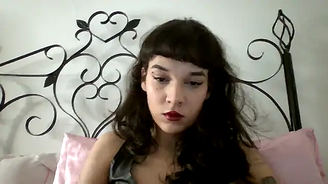 kimmykink online show from October 2, 8:58 pm