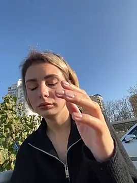 SandraCarter online show from November 17, 7:20 am