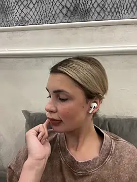 SandraCarter online show from December 21, 10:19 am