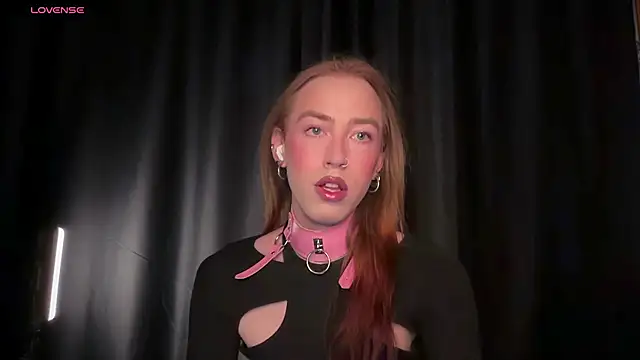 Avril Pearly  online show from June 18, 11:15 am