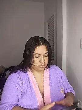 nadine russo online show from February 16, 12:21 am