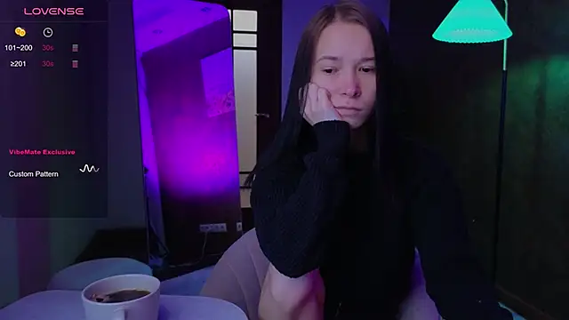 LilithStrangfor online show from September 28, 1:27 pm