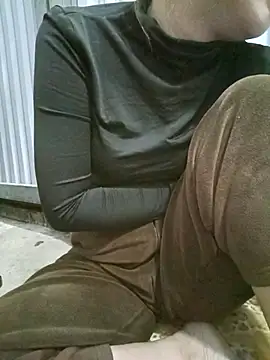 Fuckmehard2xx online show from November 23, 9:49 pm