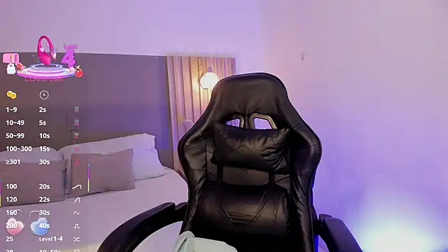 caro03x online show from October 25, 3:58 am