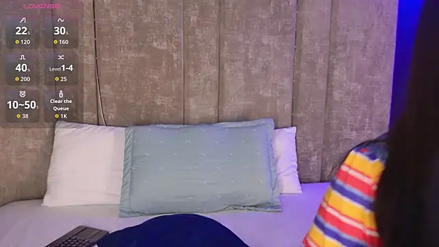 Susa1userma  online show from October 8, 7:29 pm