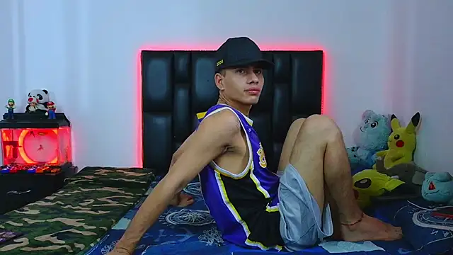 Brutal Sex Fucking online show from May 21, 11:13 pm