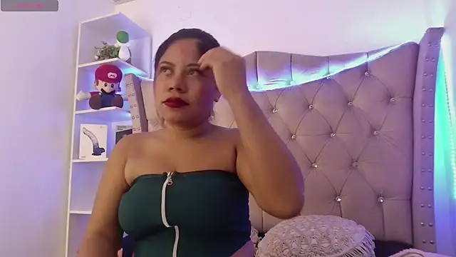 Sweet Orianaa online show from June 3, 6:02 pm
