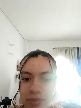 helen kinett online show from April 10, 2:56 pm