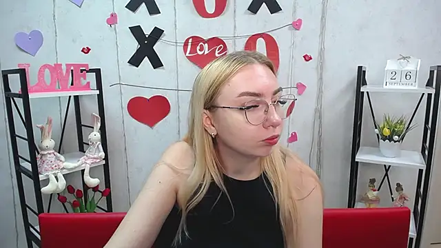 BeatriceFly online show from September 26, 11:41 am