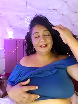 AnSavina online show from April 16, 8:08 pm