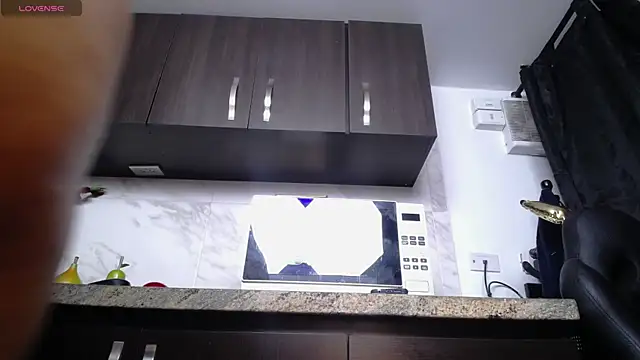 iniyalaboni online show from November 24, 8:11 pm