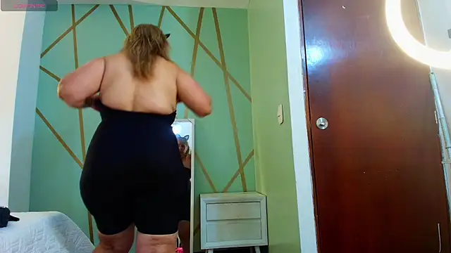 girl amada online show from September 11, 2:12 am