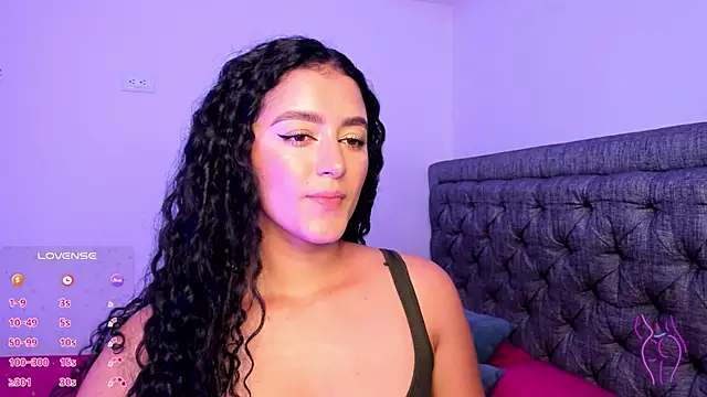 Adhara-zanne online show from December 20, 2:59 am