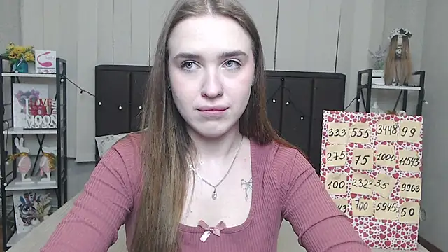 LauraHlot online show from November 19, 6:52 pm