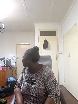 Thickchocolatex2 online show from November 26, 9:05 pm