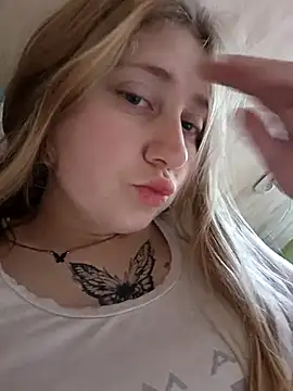 AnastasiaSky19 online show from October 27, 7:37 am