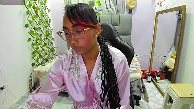 MurphyAngelina online show from September 18, 2:43 am