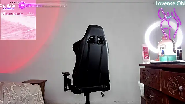 hollymollyxoxo online show from October 2, 10:26 pm