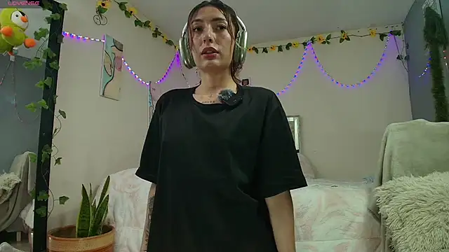 Tomoe b online show from January 7, 3:43 am