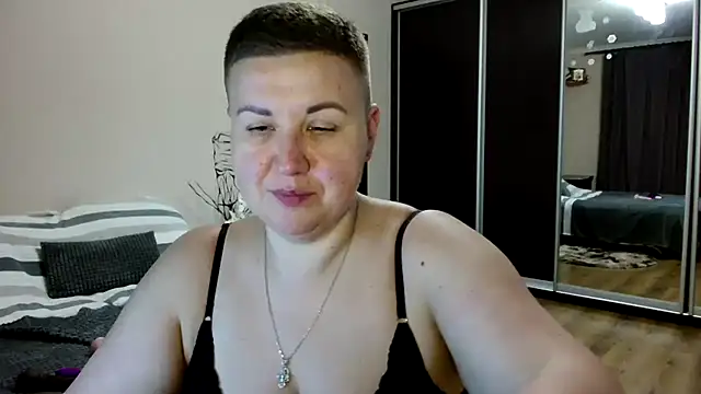 Annet1912 online show from September 18, 4:16 pm